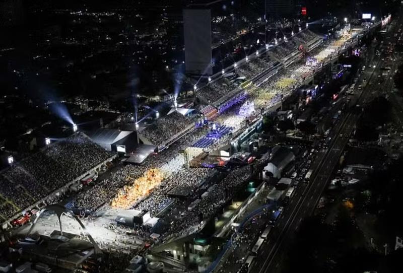 1ª Vara da Infância do Rio acolhe filhos de ambulantes no Sábado das Campeãs